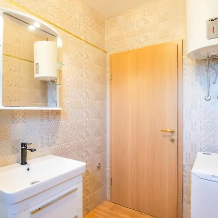Apartment Delightful In With Garden