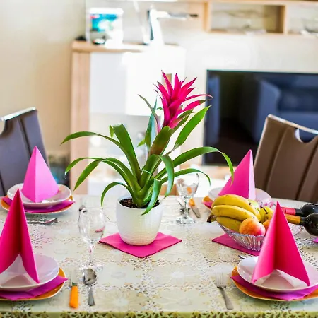 Delightful In With Garden Vir